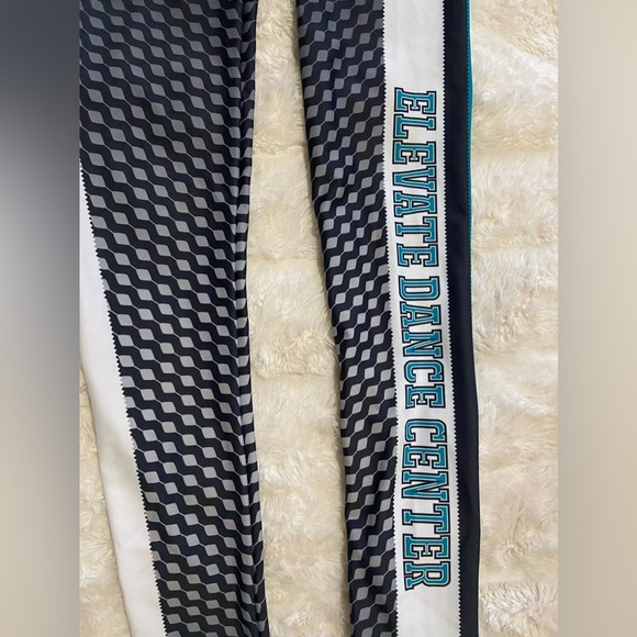 Move U High Rise Dance  Leggings - Picture 6 of 6